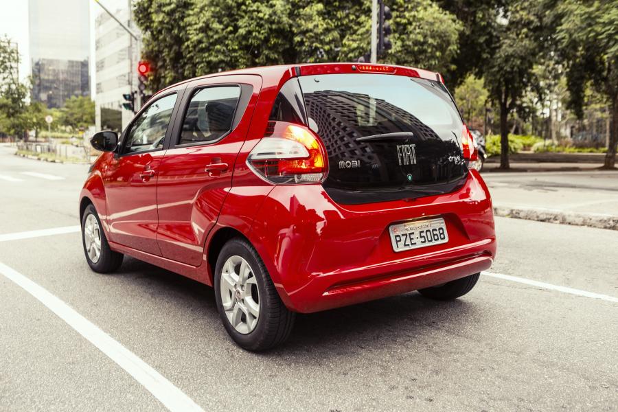  Fiat Mobi Drive GSR 2017 года  (фото 23 из 27)